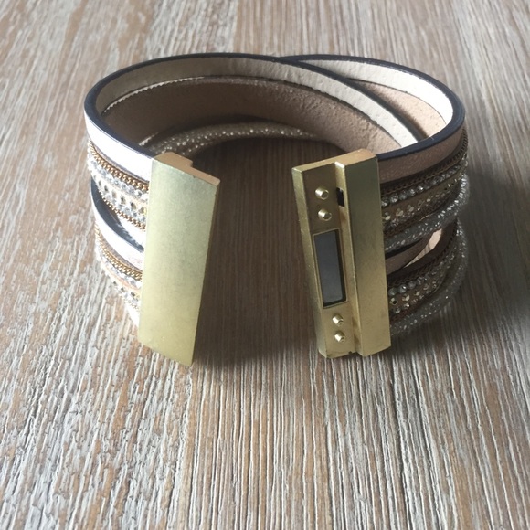 Multi Strand Crisscross Bracelet- NWOT - Picture 3 of 4